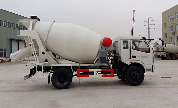 商砼攪拌車(chē)